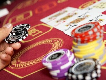 Try baccarat games online